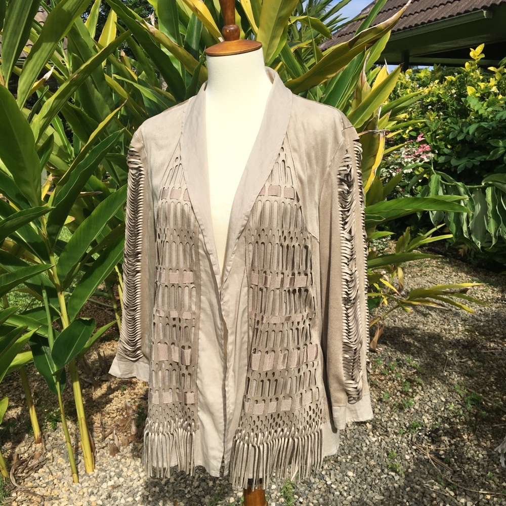 Chico’s faux suede cut out lightweight blazer